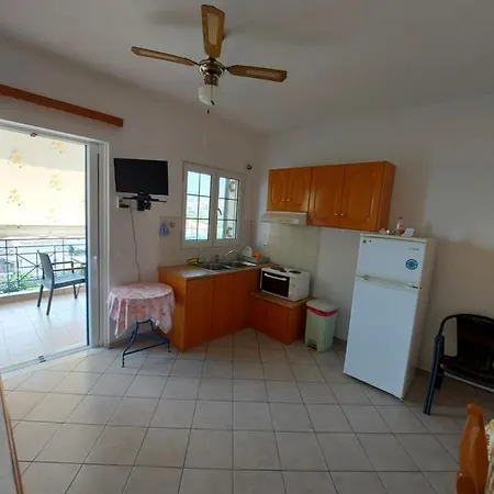 Matina Apartments Tyros Room photo