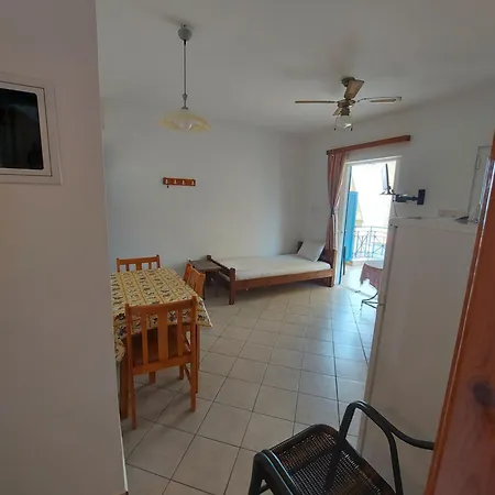 Matina Apartments Tyros Room photo